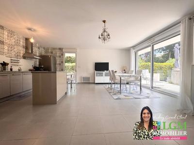 Duplex - 97 m² - 4 pièces