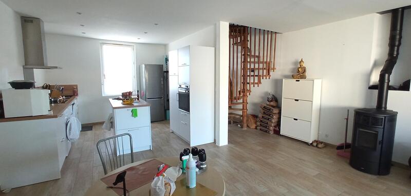 Maison - 100 m² - 3 pièces