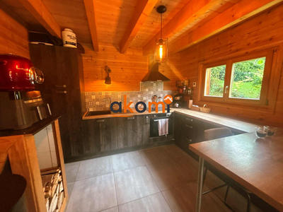 Châlet - 94 m² - 5 pièces