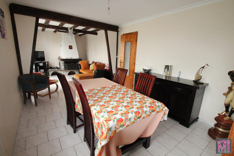 Maison - 88 m² - 5 pièces