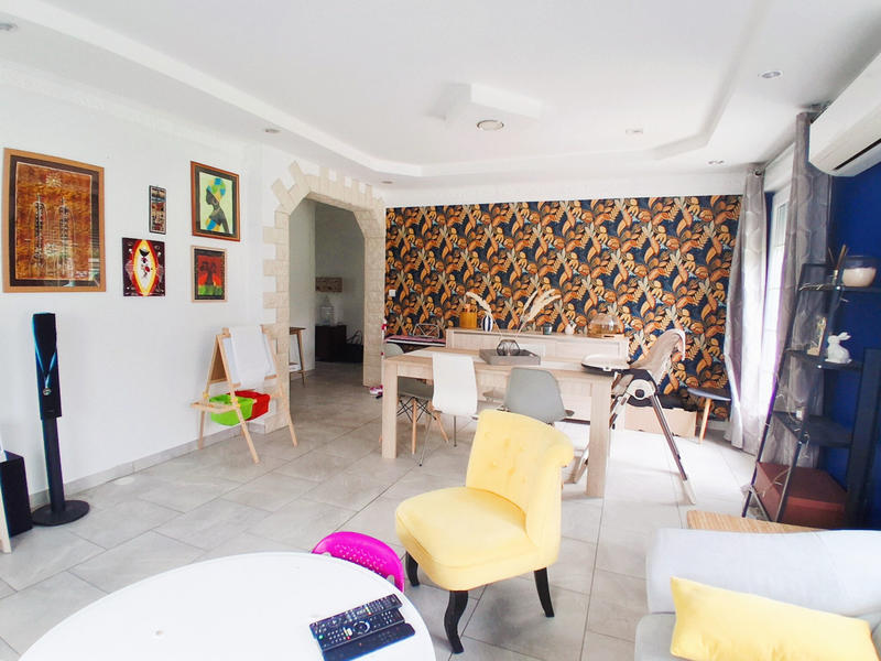 Maison - 100 m² - 6 pièces