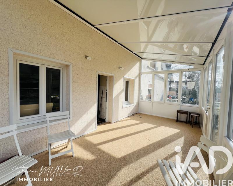 Maison - 229 m² - 6 pièces