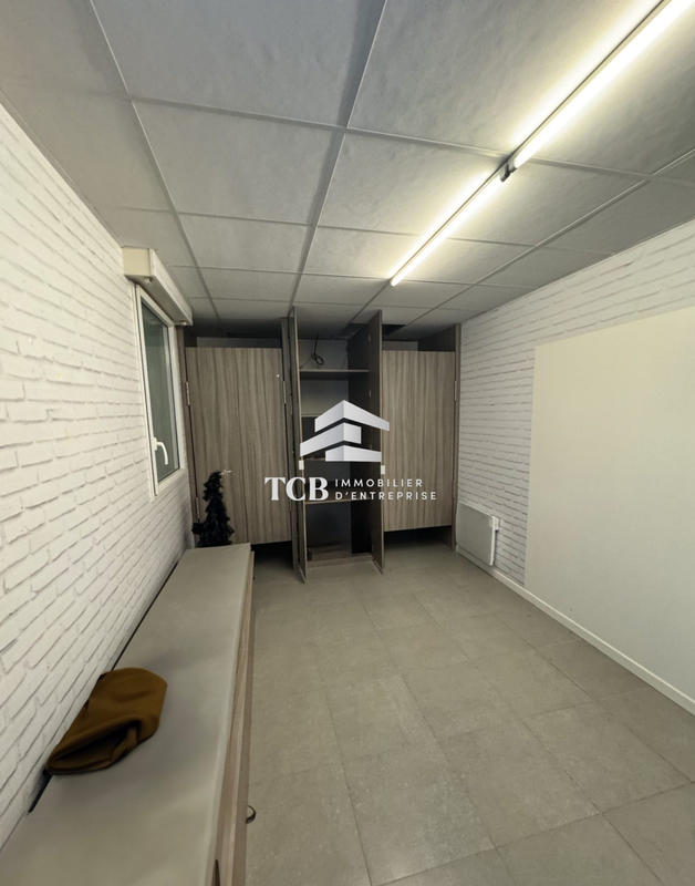 Local commercial - 91 m²