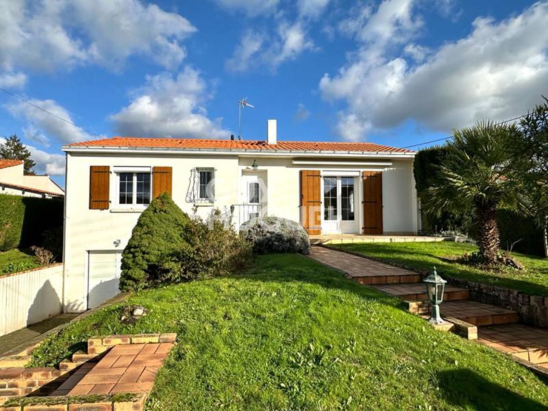 Maison - 119 m² - 5 pièces