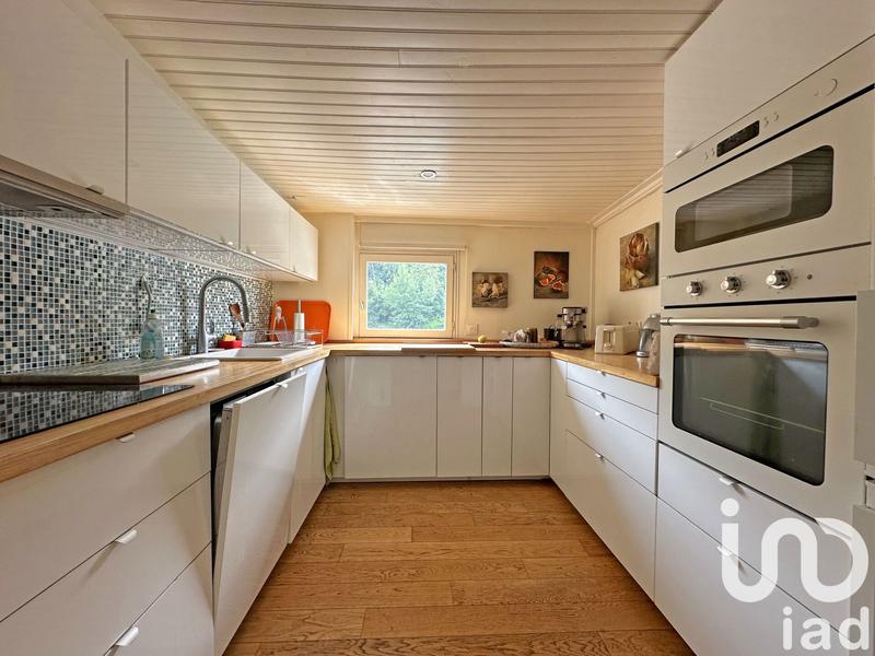 Maison - 183 m² - 6 pièces