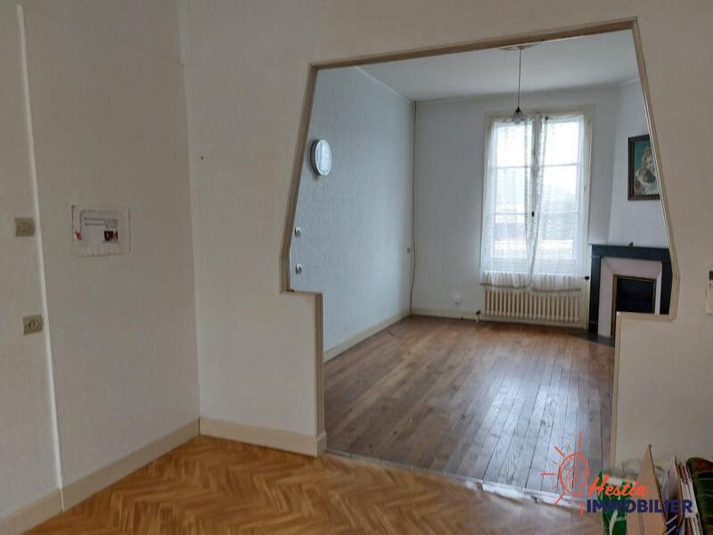 Maison - 149 m² - 16 pièces