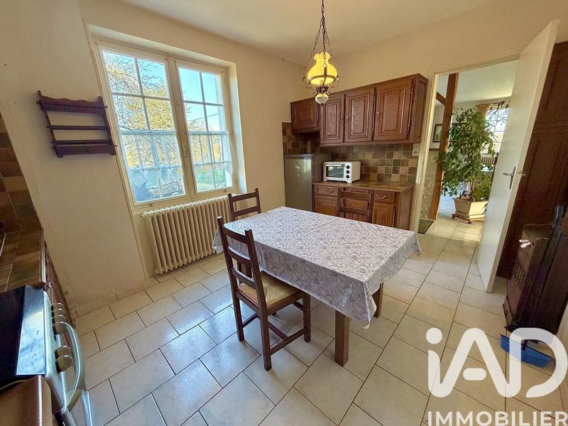 Maison - 98 m² - 5 pièces