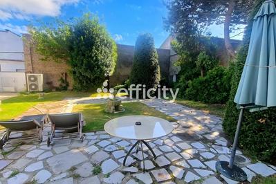 Maison - 167 m² - 5 pièces