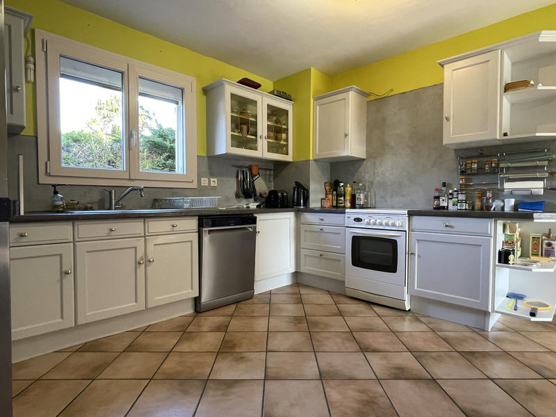 Maison - 211 m² - 7 pièces