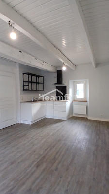 Maison - 60 m² - 5 pièces