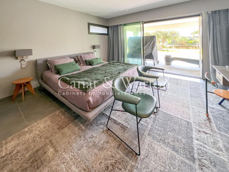 Villa - 280 m² - 7 pièces