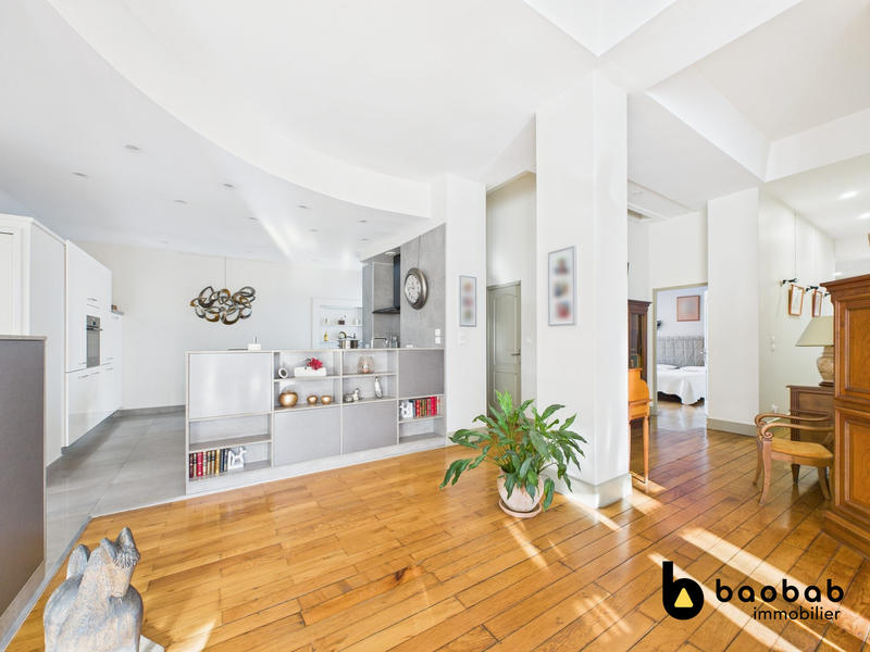 Appartement - 123 m² - 3 pièces