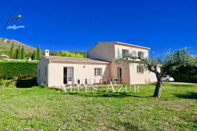 Villa - 150 m² - 6 pièces