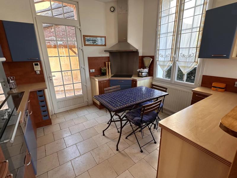 Maison - 135 m² - 6 pièces