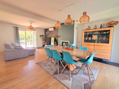 Maison - 134 m² - 6 pièces