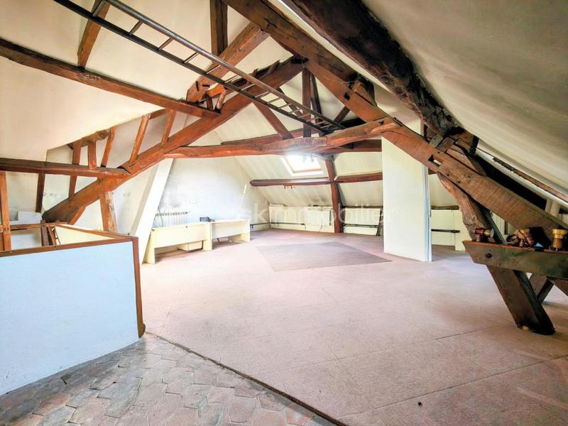 Immeuble - 258 m² - 12 pièces