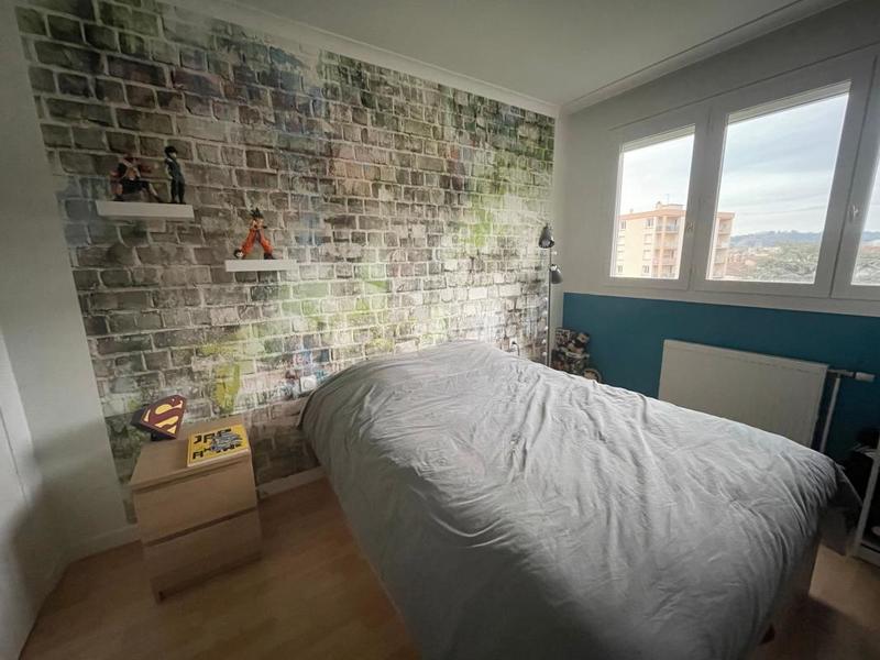 Appartement - 70 m² - 4 pièces