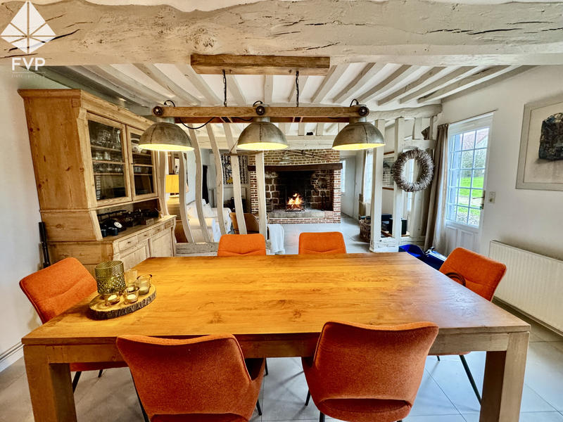 Maison - 170 m² - 5 pièces