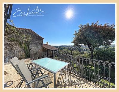 Maison de maîtres - 446 m² - 12 pièces