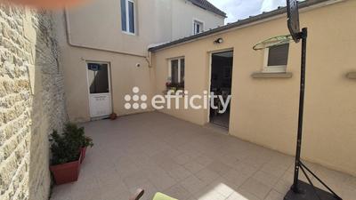 Maison - 110 m² - 5 pièces