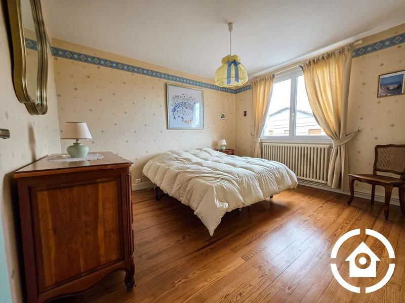 Maison - 147 m² - 7 pièces