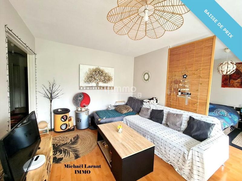 Appartement - 49 m² - 2 pièces