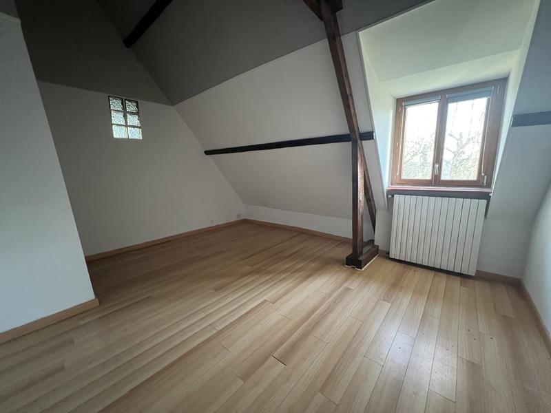 Maison - 179 m² - 7 pièces