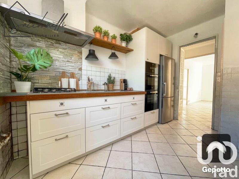 Appartement - 65 m² - 4 pièces