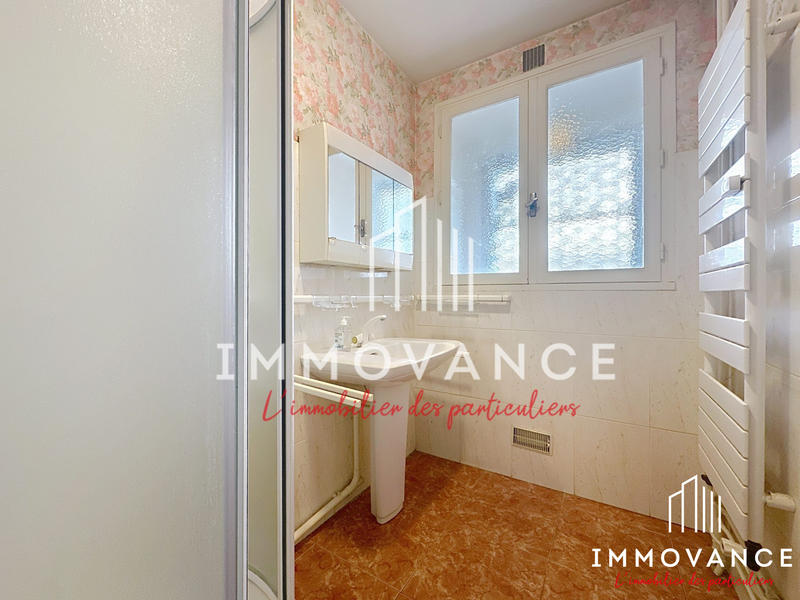 Appartement - 80 m² - 3 pièces