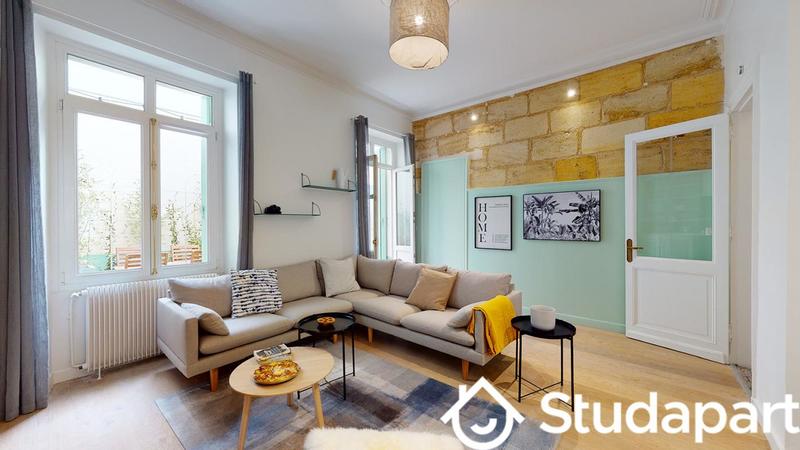 Chambre - 10 m² - 1 pièce