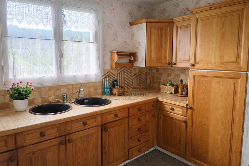 Maison de village - 80 m² - 4 pièces