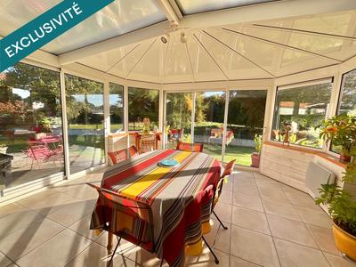 Maison - 121 m² - 6 pièces