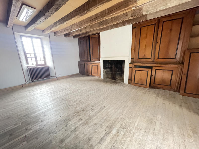 Maison de village - 271 m² - 5 pièces