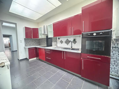 Immeuble - 160 m² - 7 pièces