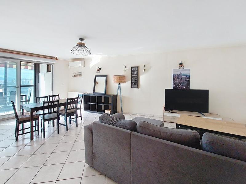 Appartement - 88 m² - 4 pièces