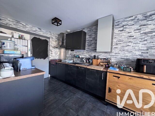 Maison - 138 m² - 6 pièces