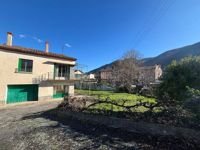 Maison - 139 m² - 9 pièces