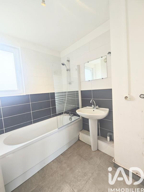 Appartement - 60 m² - 4 pièces