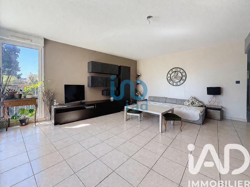 Appartement - 90 m² - 4 pièces