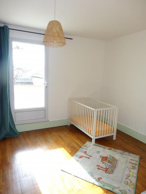 Maison - 242 m² - 7 pièces