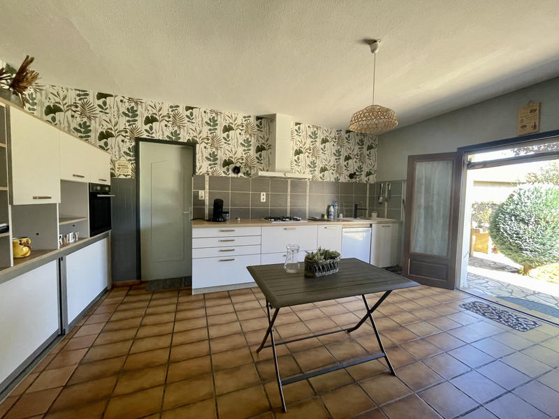 Maison - 183 m² - 5 pièces