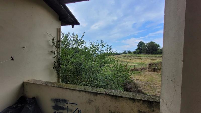 Maison - 203 m² - 9 pièces