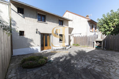 Maison - 118 m² - 5 pièces