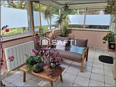 Maison - 85 m² - 5 pièces