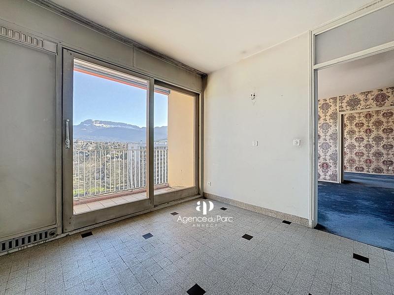 Appartement - 141 m² - 6 pièces