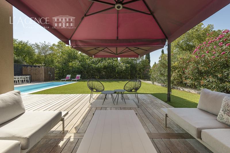 Maison - 170 m² - 6 pièces