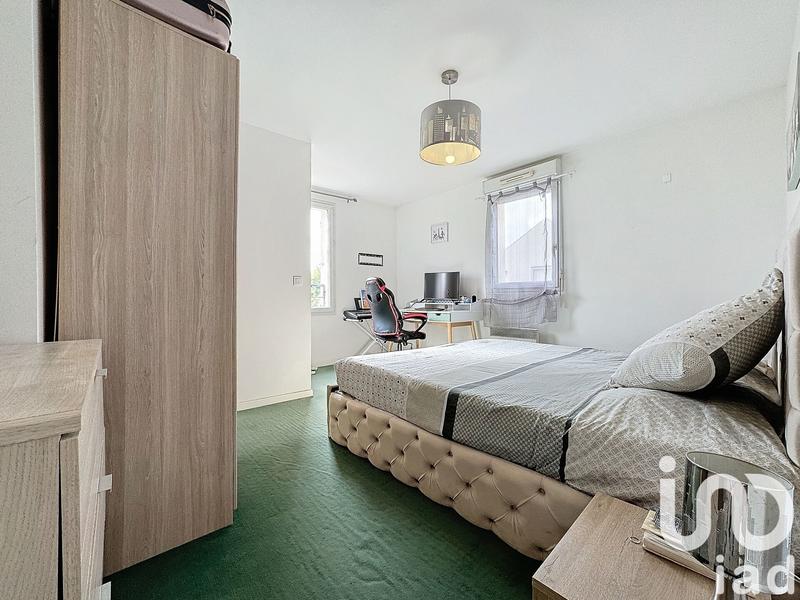 Appartement - 92 m² - 5 pièces