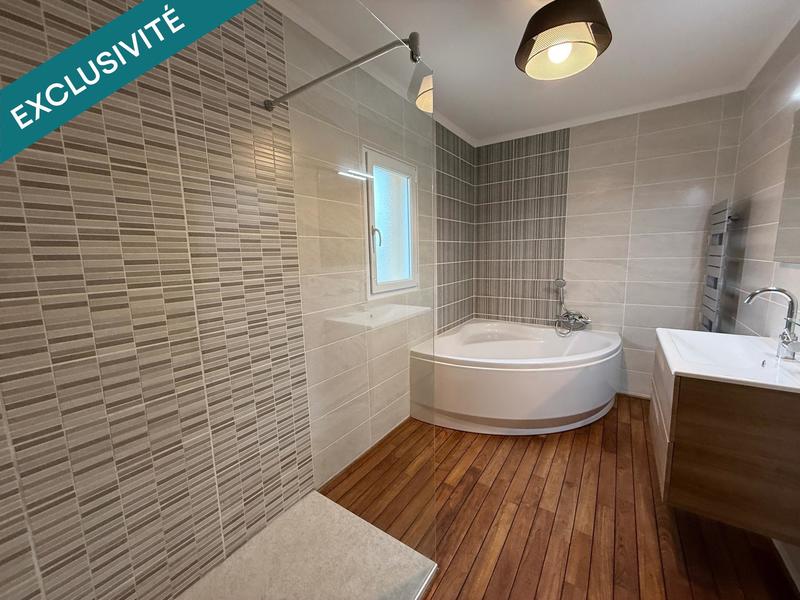 Maison - 186 m² - 7 pièces