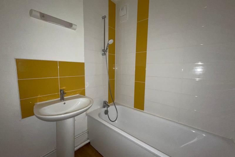 Appartement - 79 m² - 4 pièces