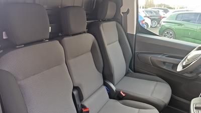 Peugeot Partner Electrique m 800 kg 136 ch batterie 50 kwh